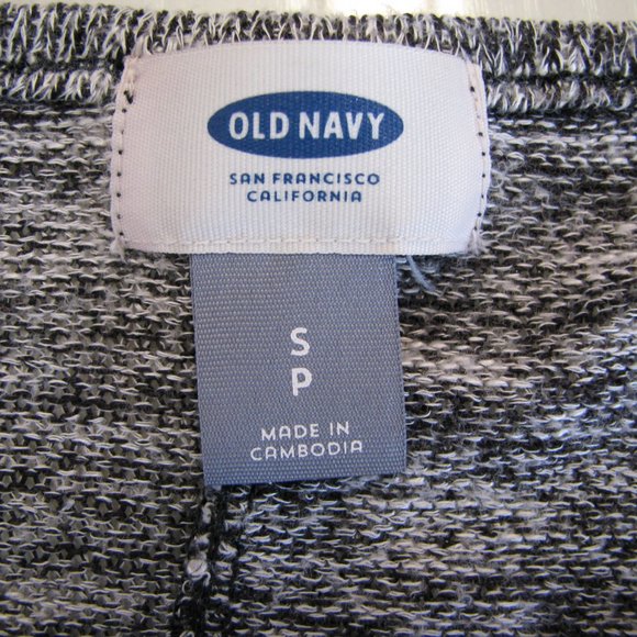 Old Navy Women's Grey ~ Gray Knit Sleeveless Sweater ~ Vest Small - Picture 5 of 7